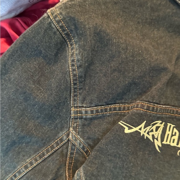 🎸 Vintage 90’s Hard Rock Cafe Denim Jacket – Never Worn! 🎸 - Picture 14 of 16